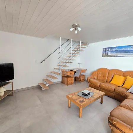 Charmante Maison Proche Commerces - 7 Pers. - Fr-1-777-49 Holiday home Saint-Jean-de-Monts