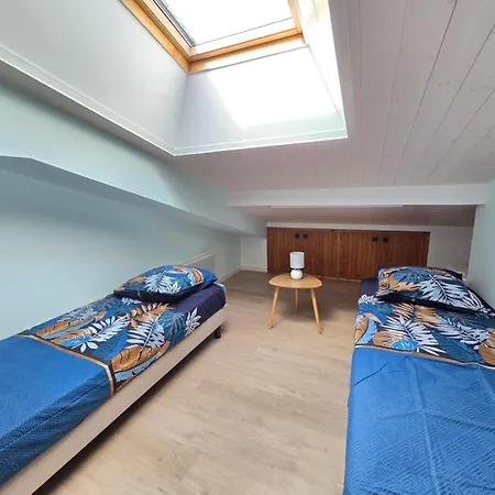 Holiday home Charmante Maison Proche Commerces - 7 Pers. - Fr-1-777-49