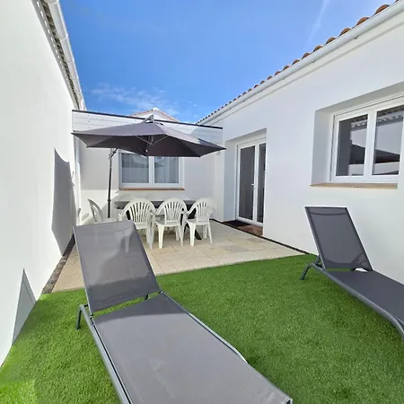 Holiday home Charmante Maison Proche Commerces - 7 Pers. - Fr-1-777-49